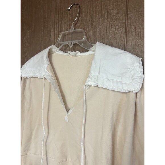 By Anthropologie‎ Poplin-Collar V-Neck Sweatshirt XS Beige White Cropped Smocked - Picture 3 of 7